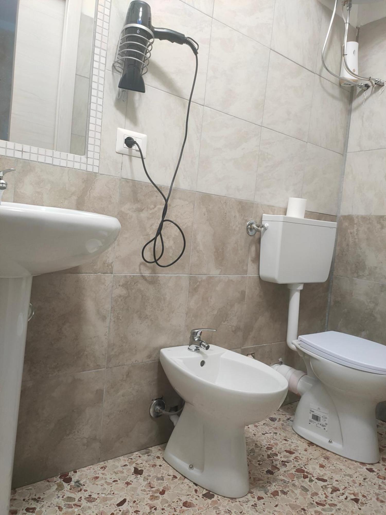Bed & Breakfast Bed And Fly Aeroporto Fontanarossa Reception H24 Bagno Privato In Catania